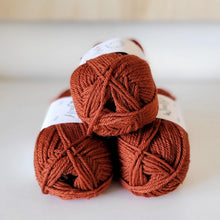 Load image into Gallery viewer, WOOLLY 8ply