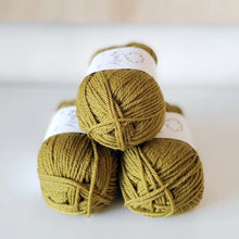 Load image into Gallery viewer, WOOLLY 8ply