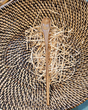 Load image into Gallery viewer, Spoons - Assorted small wooden