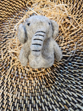 Load image into Gallery viewer, Animal Friends