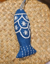 Load image into Gallery viewer, Hanging Fish