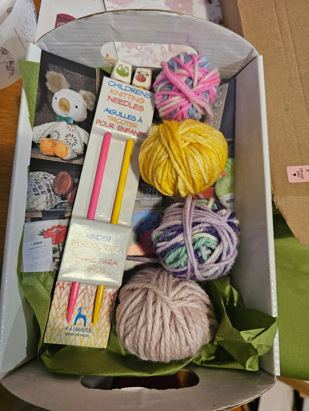 Knitting Kit for the Beginner