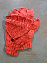 Load image into Gallery viewer, Childrens Mitts