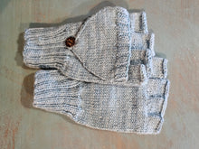 Load image into Gallery viewer, Childrens Mitts