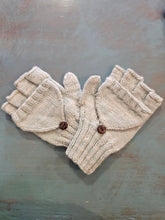 Load image into Gallery viewer, Childrens Mitts