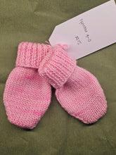Load image into Gallery viewer, Wool Mittens (0-6months)