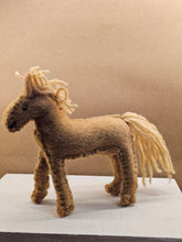Load image into Gallery viewer, FELTED HAND STITCHED FARM ANIMALS