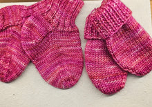 Load image into Gallery viewer, Handmade Knitted Baby Booties &amp; Mittens Set