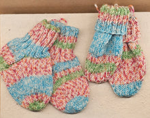 Load image into Gallery viewer, Handmade Knitted Baby Booties &amp; Mittens Set