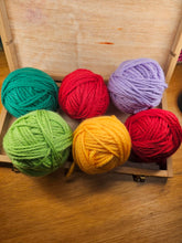 Load image into Gallery viewer, 16 ply Single colour 50g Merino Wool