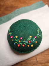 Load image into Gallery viewer, PIN CUSHION