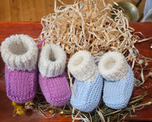 Load image into Gallery viewer, Handmade Knitted Baby Booties