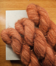 Load image into Gallery viewer, WOOLLY.D SILKY