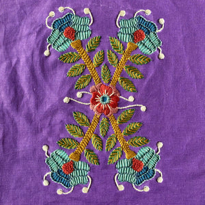 EMBROIDERY KITS
