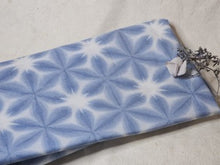 Load image into Gallery viewer, Japanese Fabric: Shibori Light Blue