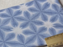 Load image into Gallery viewer, Japanese Fabric: Shibori Light Blue