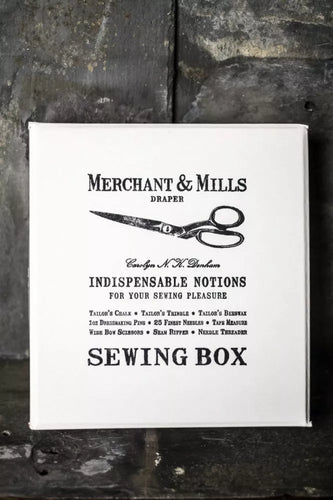 SELECTED NOTIONS BOX