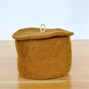 Felt Pot with lid