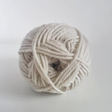 Load image into Gallery viewer, WOOLLY 8ply