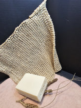 Load image into Gallery viewer, HAND KNIT HEMP CLOTH
