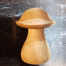Load image into Gallery viewer, WOODEN MUSHROOMS